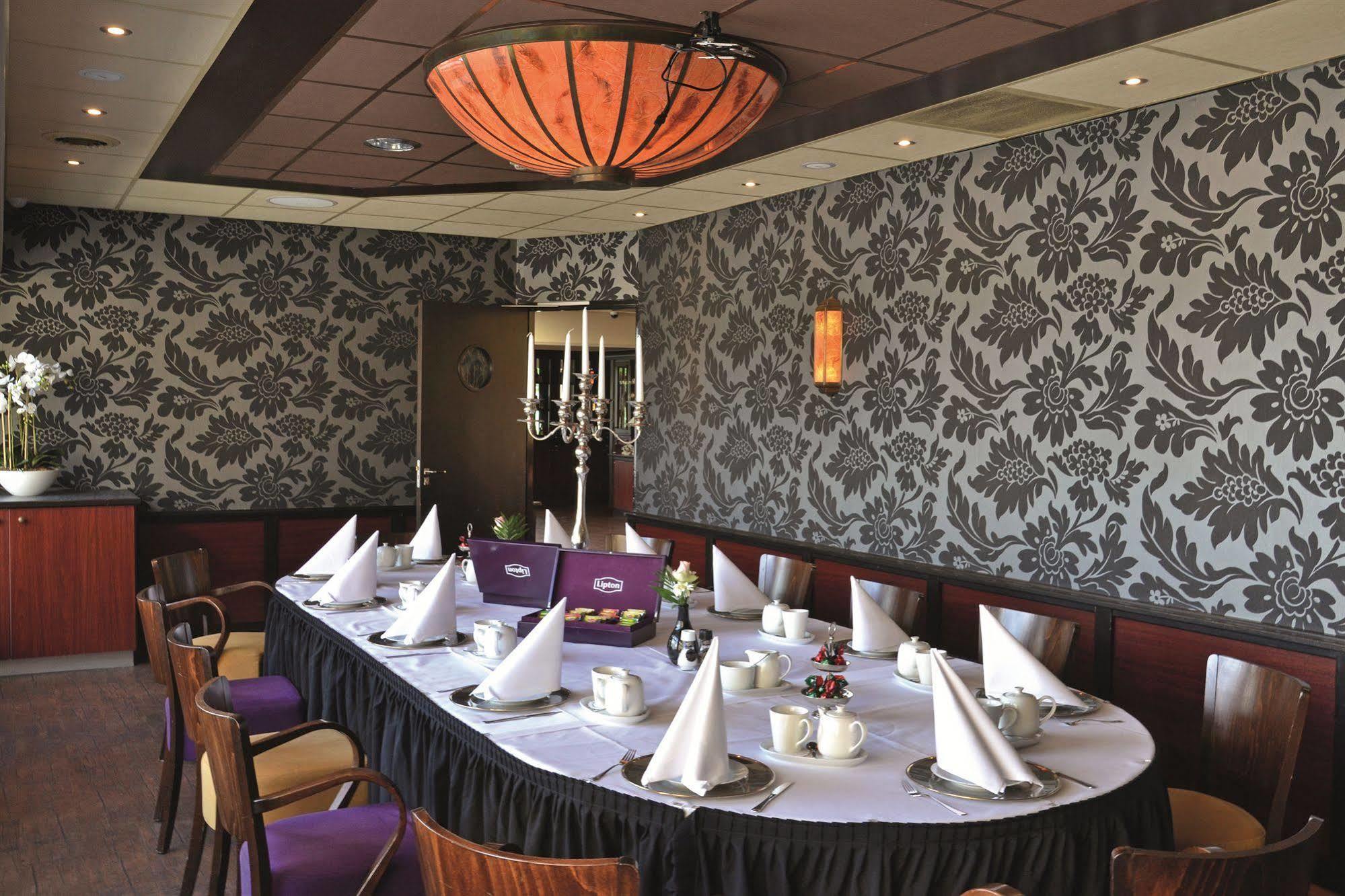Fletcher Hotel - Restaurant Хейлоо Екстериор снимка